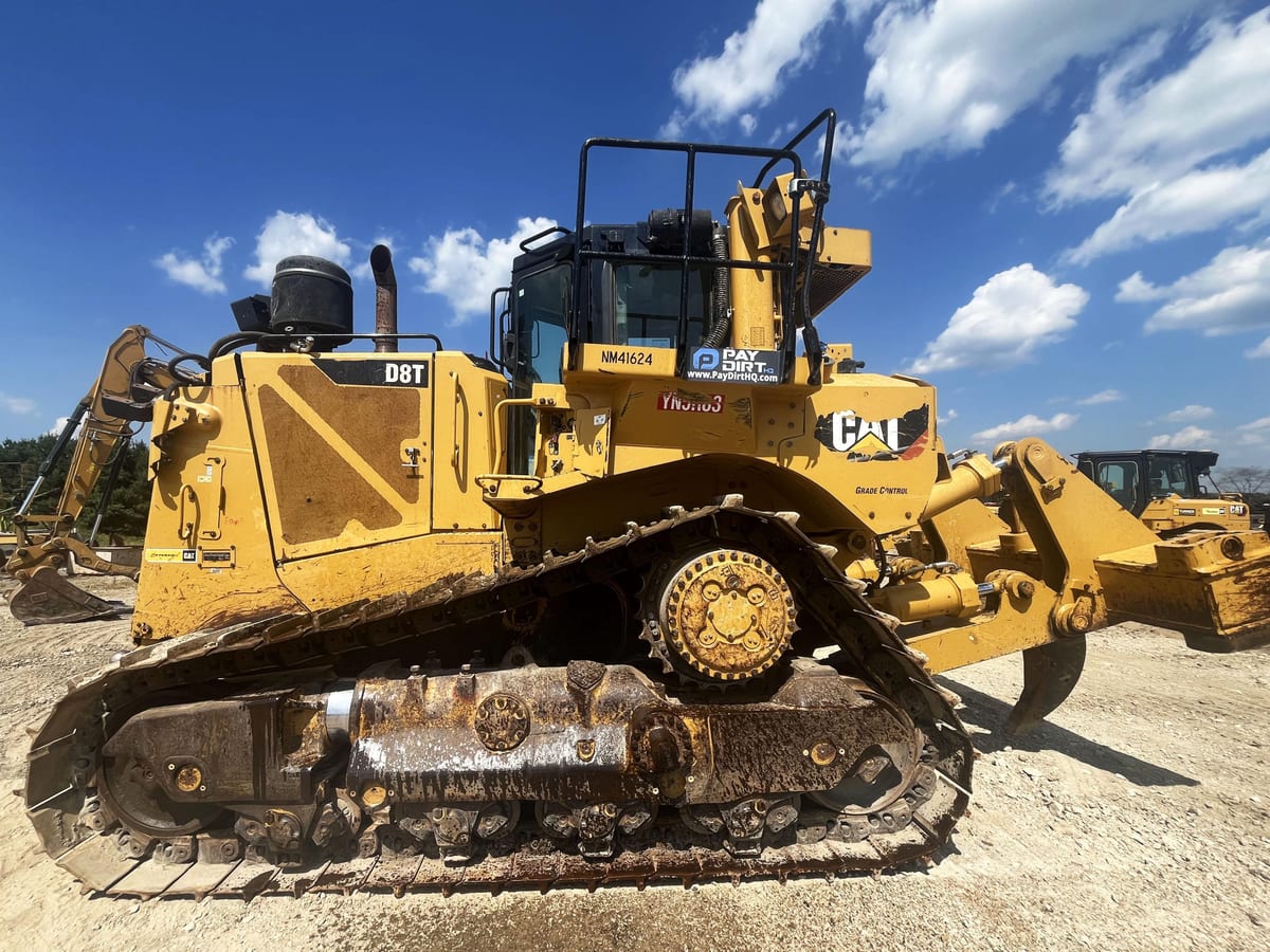 2016 CATERPILLAR D8T CRAWLER DOZER